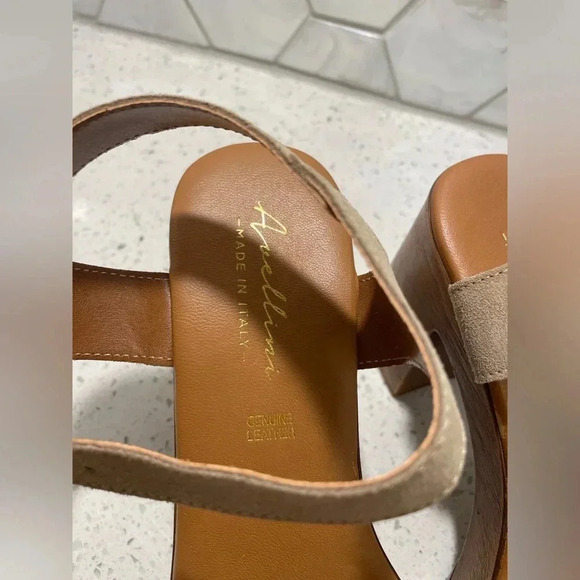Avellini Suede & Leather Heel Sandals Size 9 Tan Flower NEW EUR 40 Block Heel - Picture 4 of 12